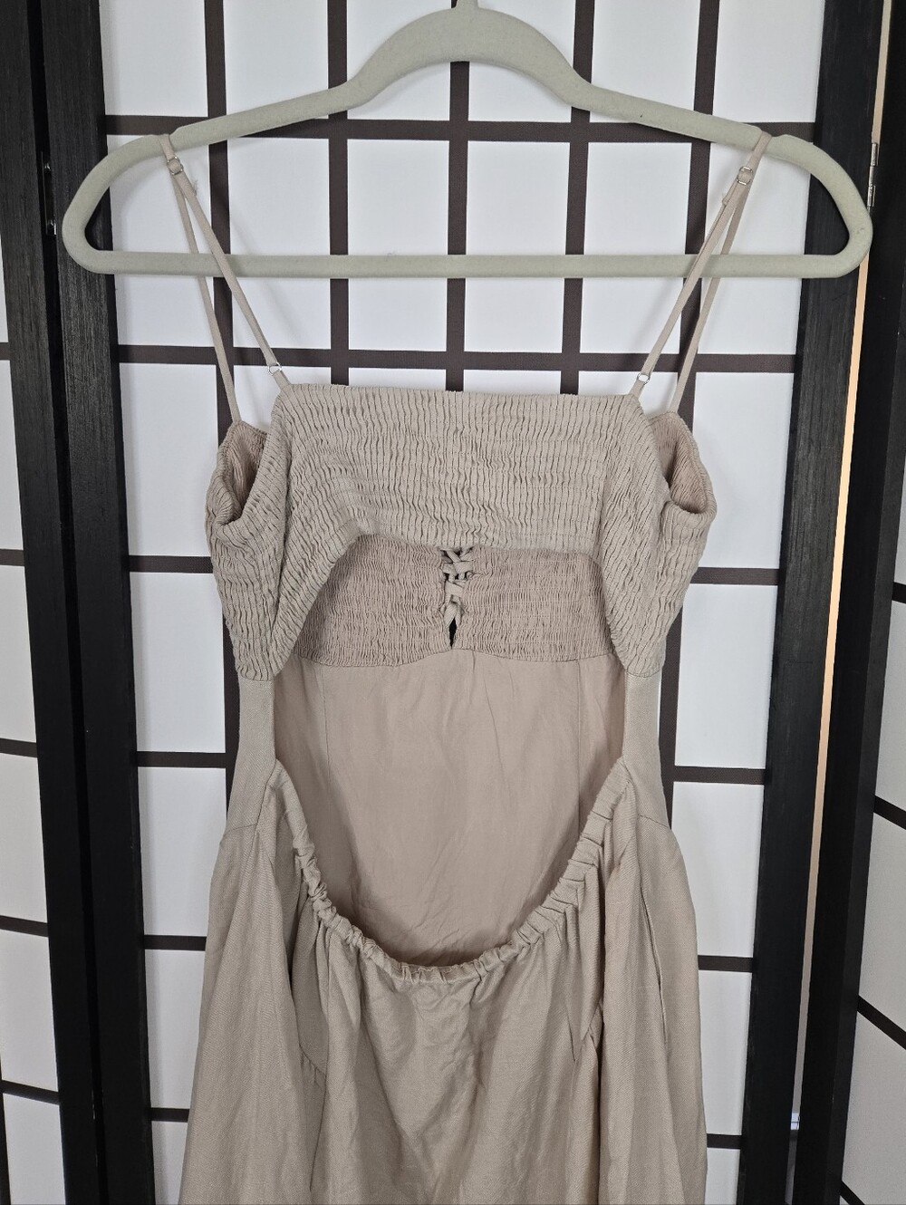 Astr Sarai Spaghetti Strap Midi Light Beige Linen Blend Dress - Picture 5 of 12